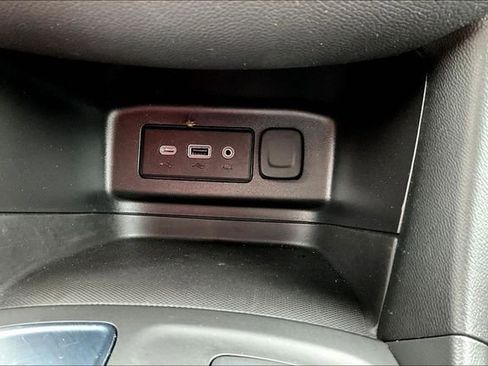 Used 2024 Chevrolet Equinox LT w/ LPO, Floor Liner Package image 15