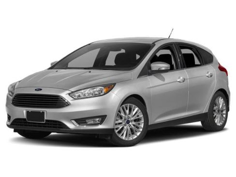 Used 2015 Ford Focus Titanium FWD image 1