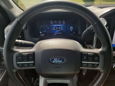 Used 2025 Ford F150 XLT w/ Equipment Group 301A Standard AWD/4WD image 29