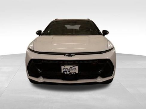 New 2026 Chevrolet Equinox EV RS image 7