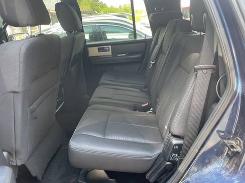 Used 2017 Ford Expedition XLT AWD/4WD image 10