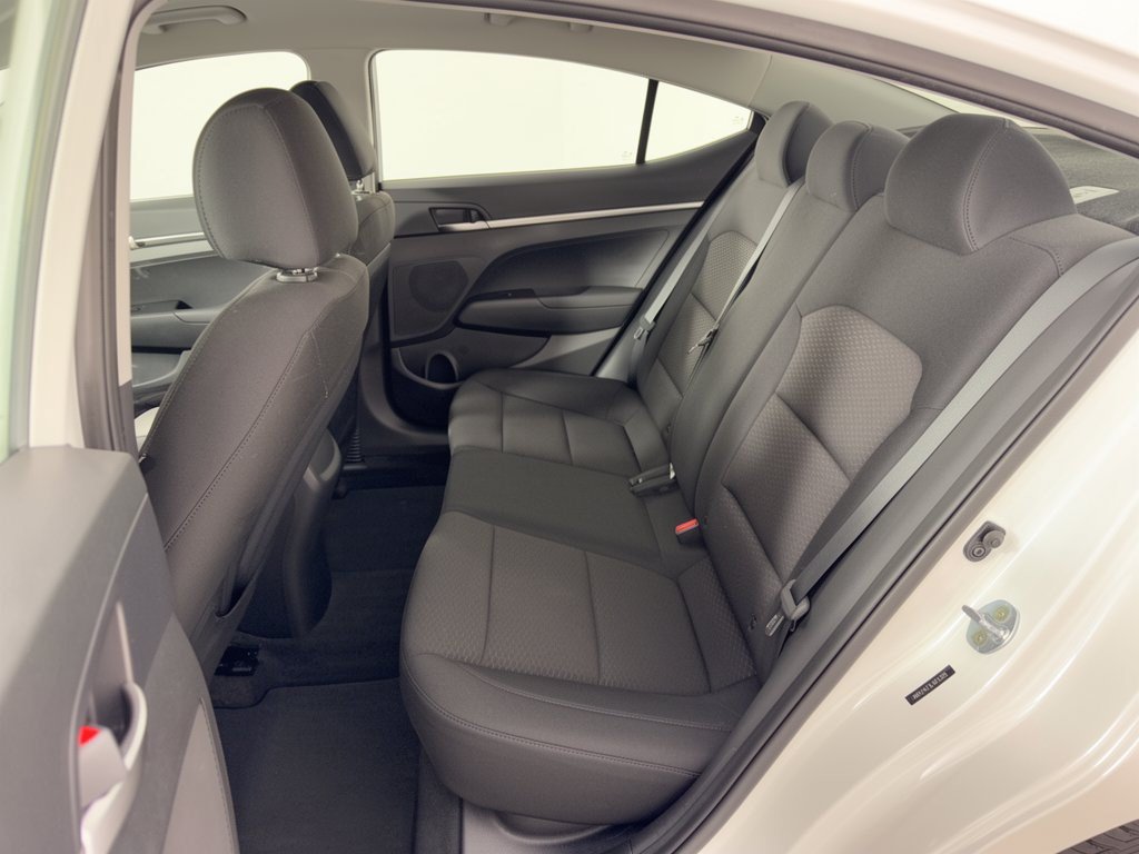 Used 2020 Hyundai Elantra SE w/ Cargo Package (C1) FWD image 25