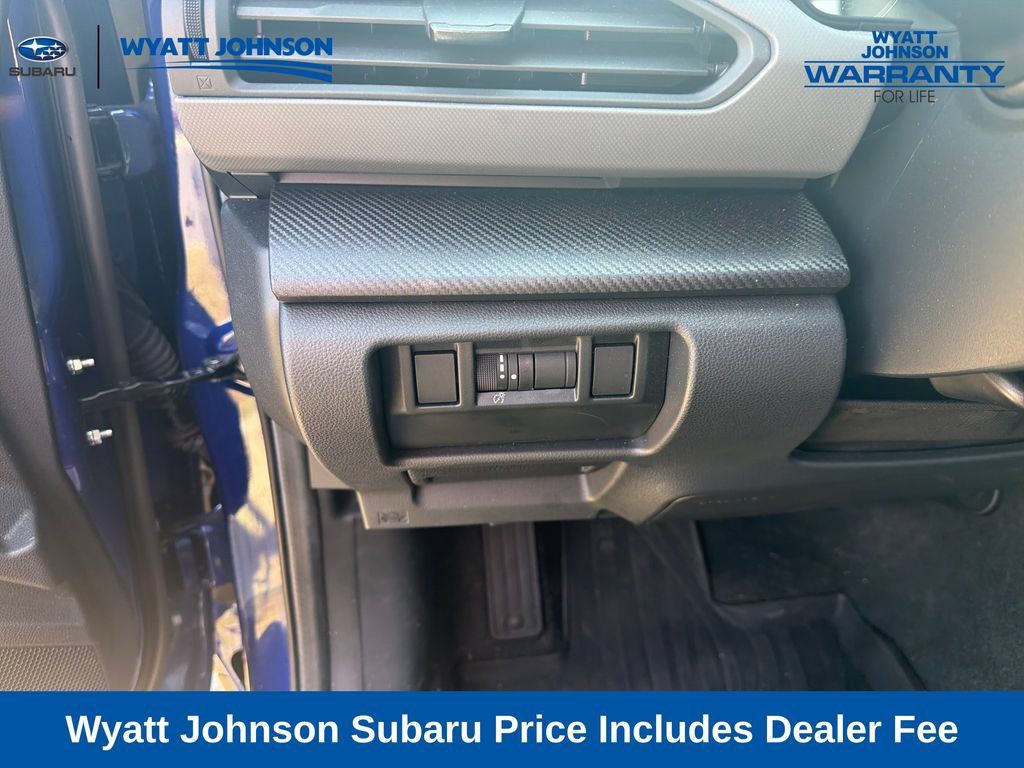 Used 2025 Subaru Crosstrek 2.5i Limited w/ Crosstrek Mirror Package AWD/4WD image 20