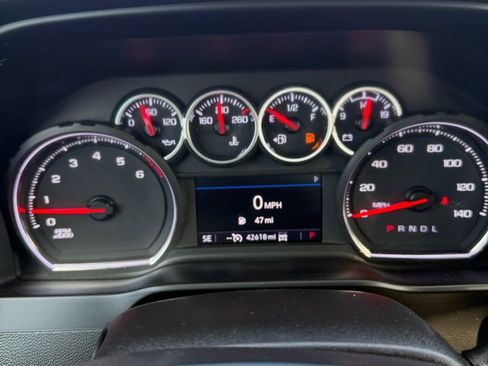 Used 2022 Chevrolet Silverado 3500 LT w/ Remote Start Package image 10