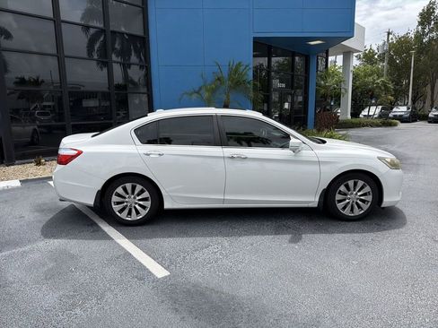 Used 2014 Honda Accord EX-L image 9