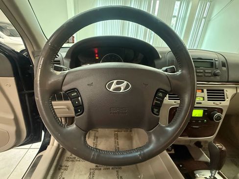 Used 2008 Hyundai Sonata Limited image 27