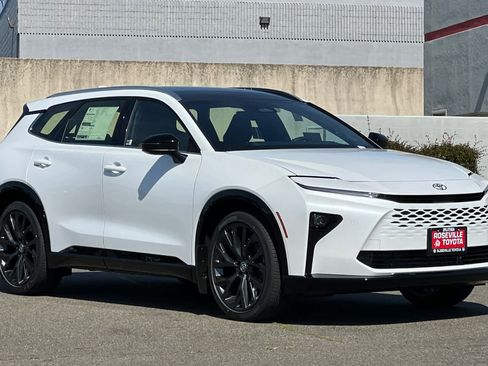 New 2026 Toyota Crown Signia Limited image 9