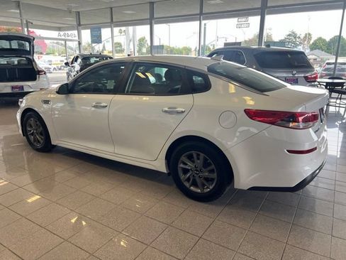 Used 2020 Kia Optima LX FWD image 15