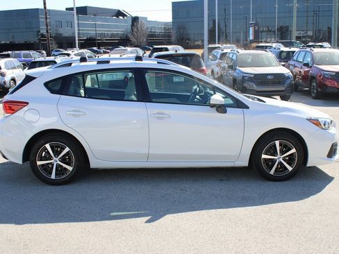 Used 2023 Subaru Impreza Premium image 4
