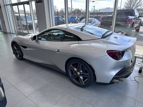 Used 2022 Ferrari Portofino M image 5