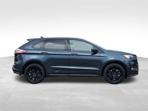 Used 2024 Ford Edge ST-Line w/ Class II Trailer Tow Package AWD/4WD image 2
