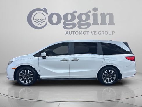 Used 2021 Honda Odyssey EX-L image 2
