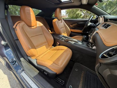 Used 2013 Chevrolet Camaro SS w/ Dusk Special Edition RWD image 9