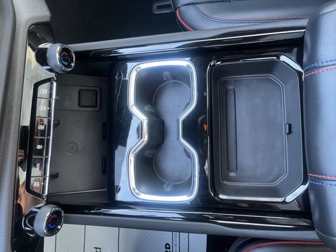 Used 2024 Chevrolet Silverado EV RST image 38