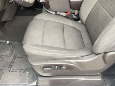 Used 2022 Chevrolet Silverado 3500 LT w/ Convenience Package image 11