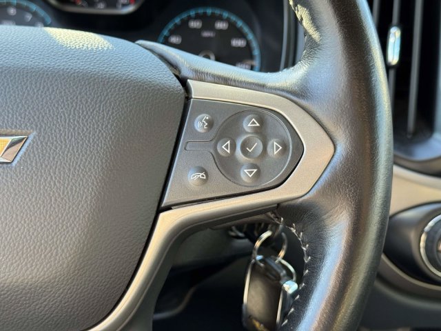 Used 2022 Chevrolet Colorado Z71 AWD/4WD image 24