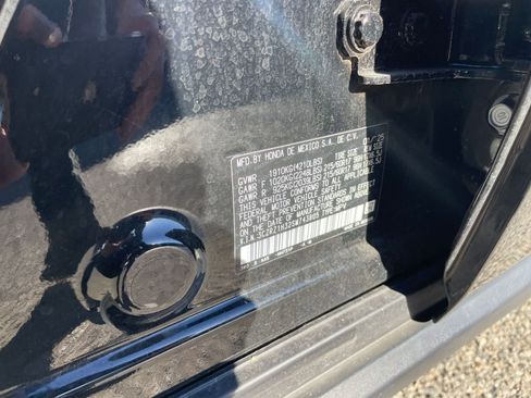 Used 2025 Honda HR-V LX image 27