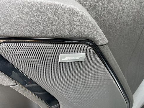 Used 2025 GMC Sierra 1500 AT4 w/ AT4 Premium Package image 7