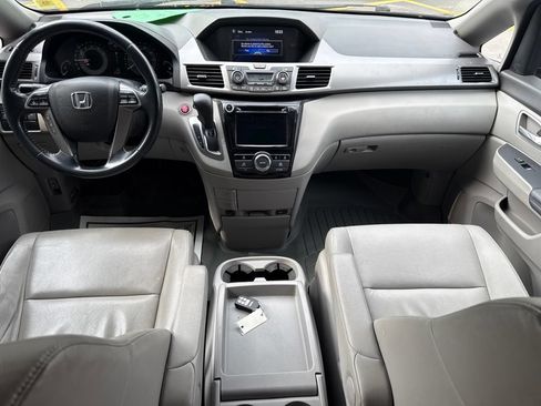 Used 2016 Honda Odyssey EX-L image 18