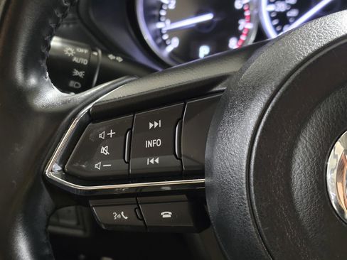 Used 2021 MAZDA CX-5 Touring image 32