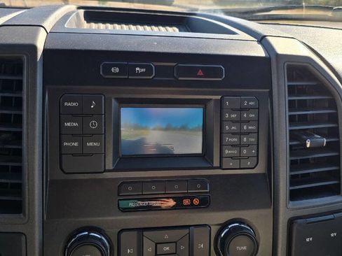 Used 2020 Ford F550 4x4 SuperCab Super Duty image 14