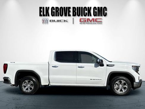 Used 2024 GMC Sierra 1500 SLT image 3