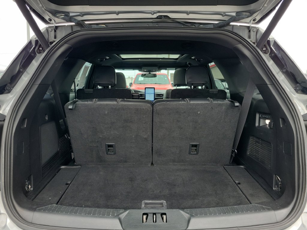 Certified 2021 Ford Explorer ST w/ Equipment Group 401A AWD/4WD image 9