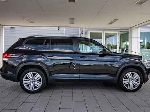 Used 2019 Volkswagen Atlas SE w/ Towing Package AWD/4WD image 3