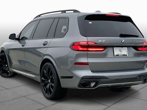 Used 2026 BMW X7 xDrive40i image 12