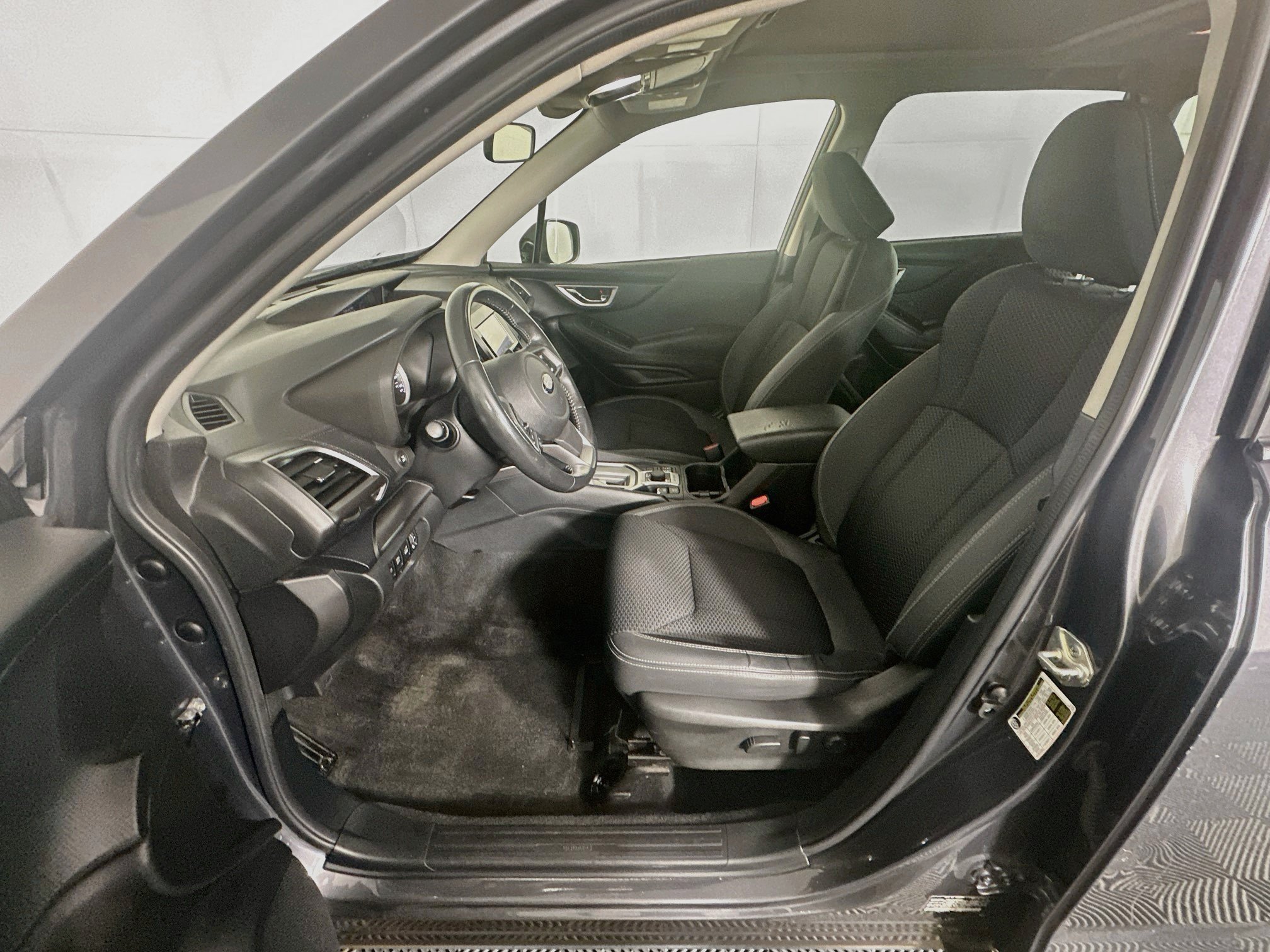 Used 2021 Subaru Forester Premium AWD/4WD image 13