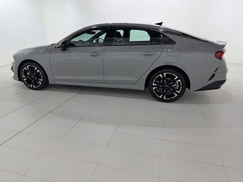 Used 2022 Kia K5 GT-Line w/ GT-Line FWD Premium Package image 2