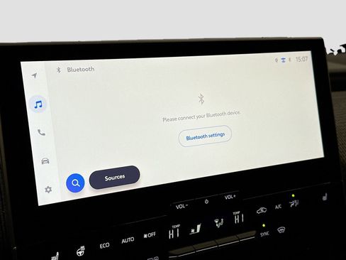 Used 2024 Toyota bZ4X XLE image 16