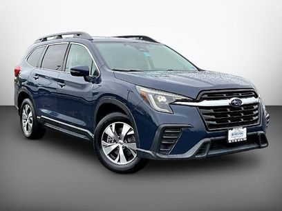 Used 2023 Subaru Ascent Premium w/ Convenience Package