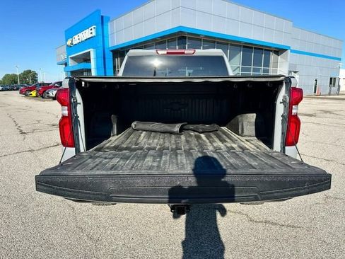 Used 2024 Chevrolet Silverado 1500 LT Trail Boss w/ Protection Package AWD/4WD image 5