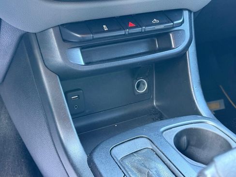 Used 2017 Chevrolet Colorado W/T w/ WT Convenience Package RWD image 36