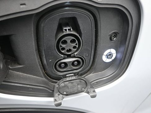 Used 2023 Ford Mustang Mach-E Select image 12