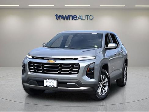 Used 2026 Chevrolet Equinox LT AWD/4WD image 10