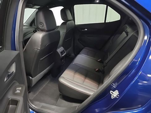 Used 2023 Chevrolet Equinox RS image 30
