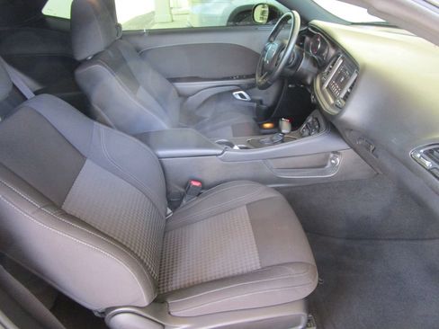 Used 2023 Dodge Challenger SXT RWD image 20