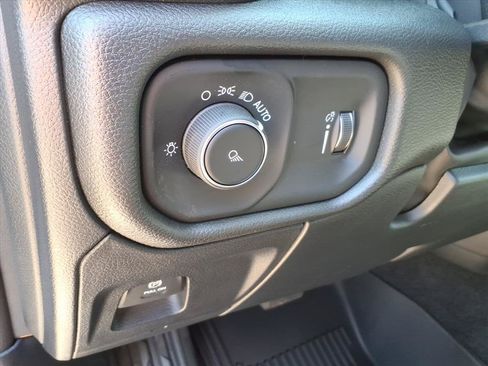 New 2026 RAM 1500 Tradesman AWD/4WD image 21