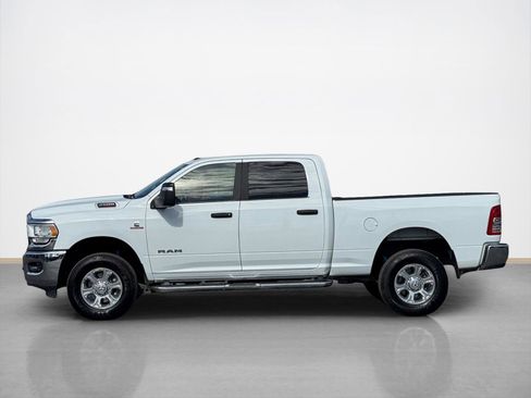 Used 2024 RAM 2500 Big Horn w/ Off Road Package image 4