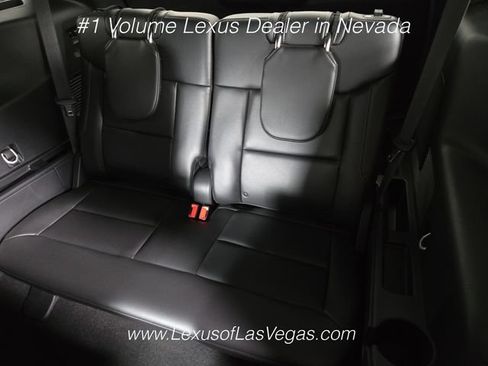 Used 2024 Ford Explorer Limited w/ Limited Technology Package AWD/4WD image 16