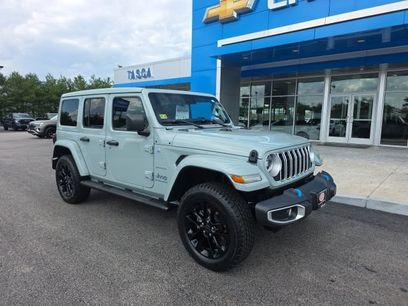 Used 2024 Jeep Wrangler Unlimited Sahara w/ Safety Group