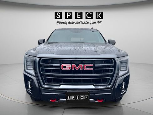 Used 2022 GMC Yukon AT4 AWD/4WD image 8