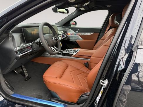 New 2026 BMW 760i xDrive image 9