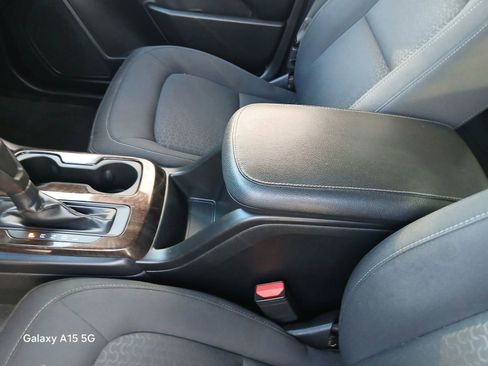 Used 2019 GMC Canyon SLE w/ Elevation Edition RWD image 8