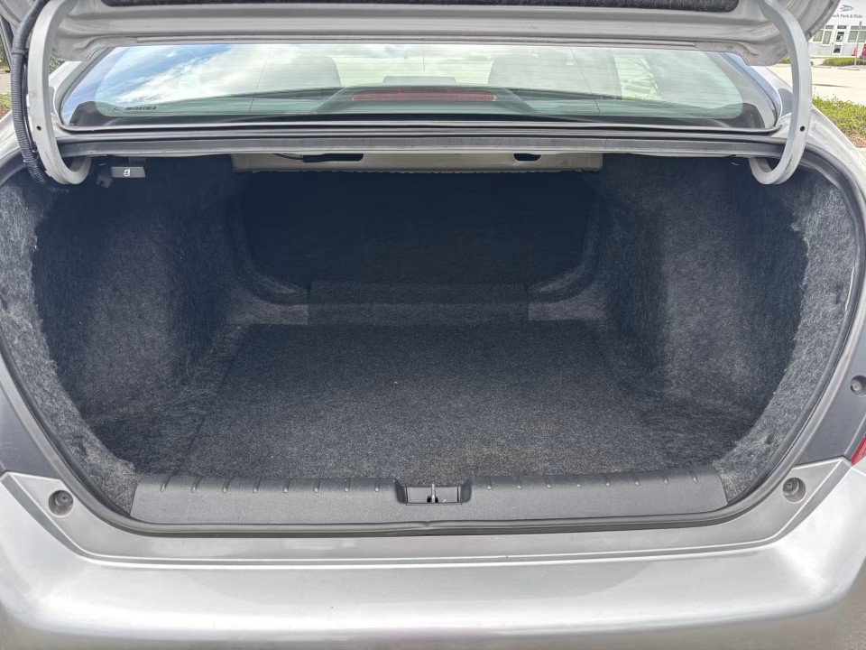 Used 2019 Honda Civic LX image 28
