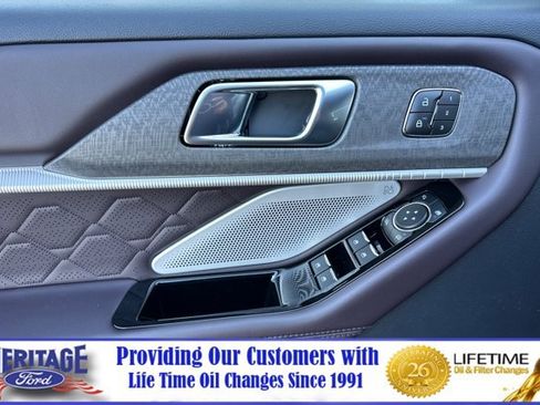 New 2026 Ford Explorer Platinum w/ LUX Leather Package AWD/4WD image 11