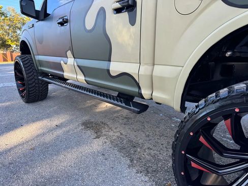 Used 2019 Ford F150 XLT w/ Equipment Group 302A Luxury image 7