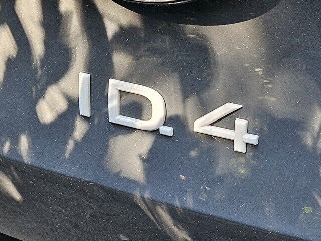 Used 2023 Volkswagen ID.4 Pro RWD image 10